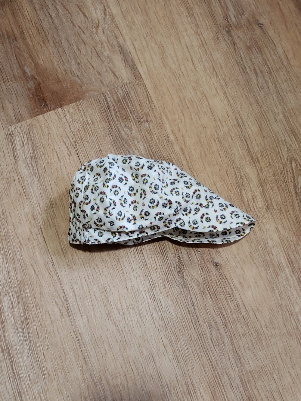 NWOT Soor Ploom Sun Cap, Size Large